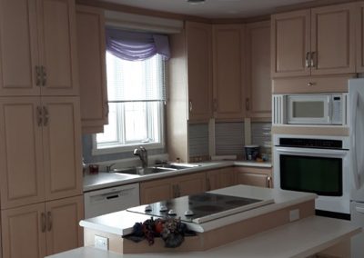 décapage de meuble finition de meuble contoir de cuisine Québec, Levis, Beauport, ... - Atelier Ebenisterie à Québec
