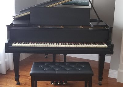 Restauration de meuble en bois et reparation de piano à Québec, Levis, Beauport, ... - Atelier Ebenisterie à Québec